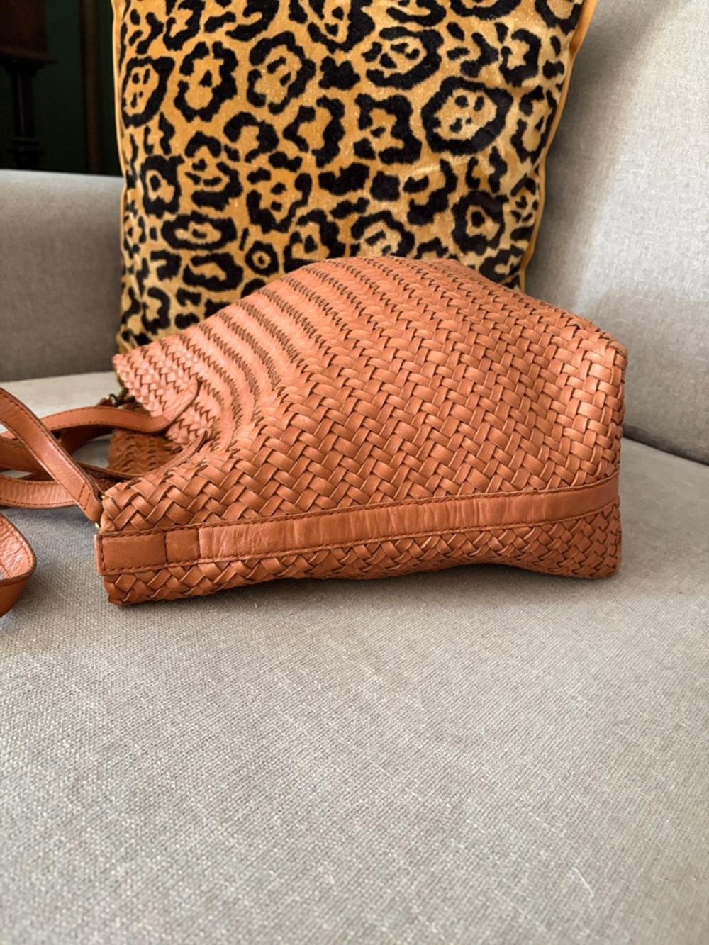 Madewell Woven Leather Tote in Tan - Picture 6 of 9